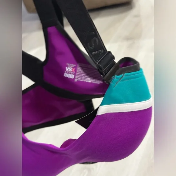 Victoria's Secret Purple and Green Sports Bra for Active Comfort Size 34D NWT - Picture 8 of 8